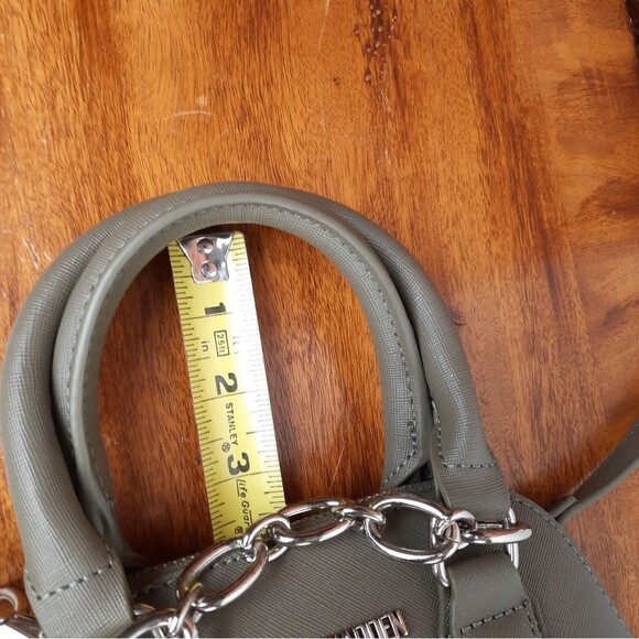 Steve Madden Green Satchel with Structured Shape and Chain Detail - Picture 16 of 16